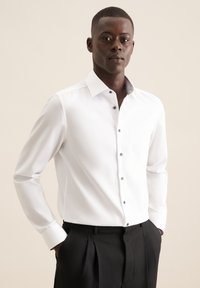 Seidensticker BUSINESS SHAPED - Overhemd - white