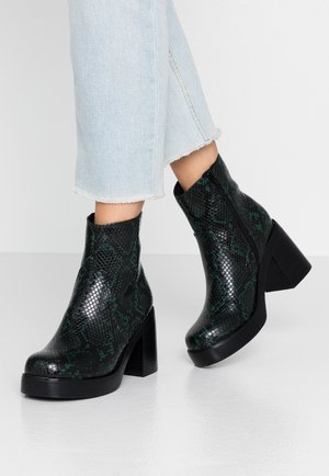 Topshop High Heel Stiefelette - green