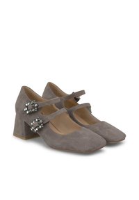Scarpe Mary Jane in suede grigio con punta quadrata, tacco basso a blocco e decorazioni a doppia fascia con dettagli ornamentali.