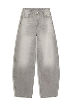 Jean large gris en denim avec une finition délavée, doté d'une taille mi-haute, de cinq poches, et sans ornements visibles.