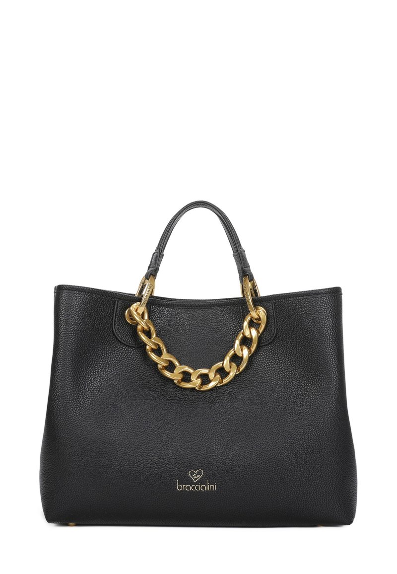 Borsa a tracolla in pelle nera testurizzata con doppi manici e un accento in catena dorata. Presenta un brand discreto sul fronte. Forma liscia e strutturata.