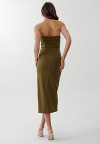 Thumbnail Image 3