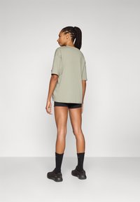 Champion TRAINING SOFT TOUCH BIKER SHORTS - Tajice - black