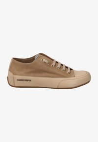 Candice Cooper Rock Patch S-Sneakers in Old Nappa Leather and Buffered Leather, White, 43 EU Candice Cooper Rock Patch S-Sneakers in Old Nappa Leather and Buffered Leather, White, 43 EU