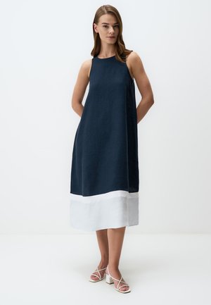 Jimmy Key SLEEVELESS CREW NECK MIDI - Vestito casual - dark blue