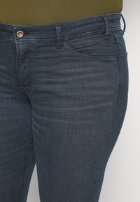 MY TRUE ME TOM TAILOR SKINNY WITH WASH EFFECTS - Calças de ganga de corte skinny - blue grey denim