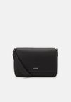 FLAP BAG  - Ručna torba - black
