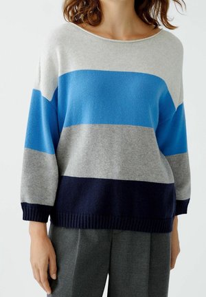 Stickad tröja - light grey