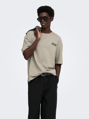 Only & Sons, T-SHIRT ONSPARKS T-SHIRT - T-shirt imprimé - silver lining