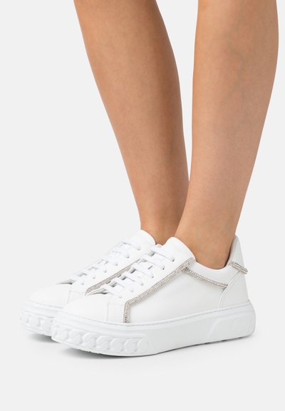 Casadei OFF ROAD  - Baskets basses - bianco