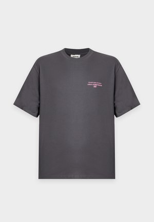 YOURTURN by Zalando, UNISEX REGULAR FIT - Μπλουζάκι με στάμπα - forged iron
