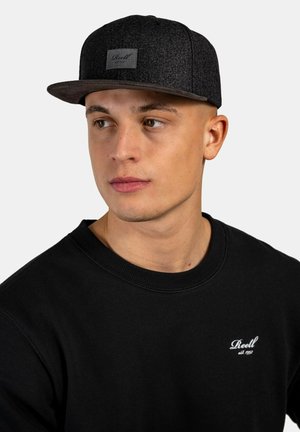 Cap - gravel grey