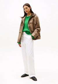 Tommy Hilfiger SHORT - Light jacket - tundra brown