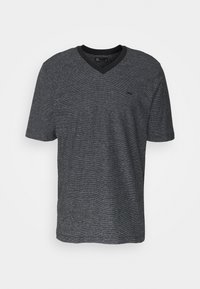 Gråstribet kortærmet t-shirt med V-hals og sort kravebesætning. Har et lille logo på venstre brystområde. Blødt, tekstureret stof.