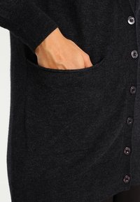 Sisley Kofta - dark grey