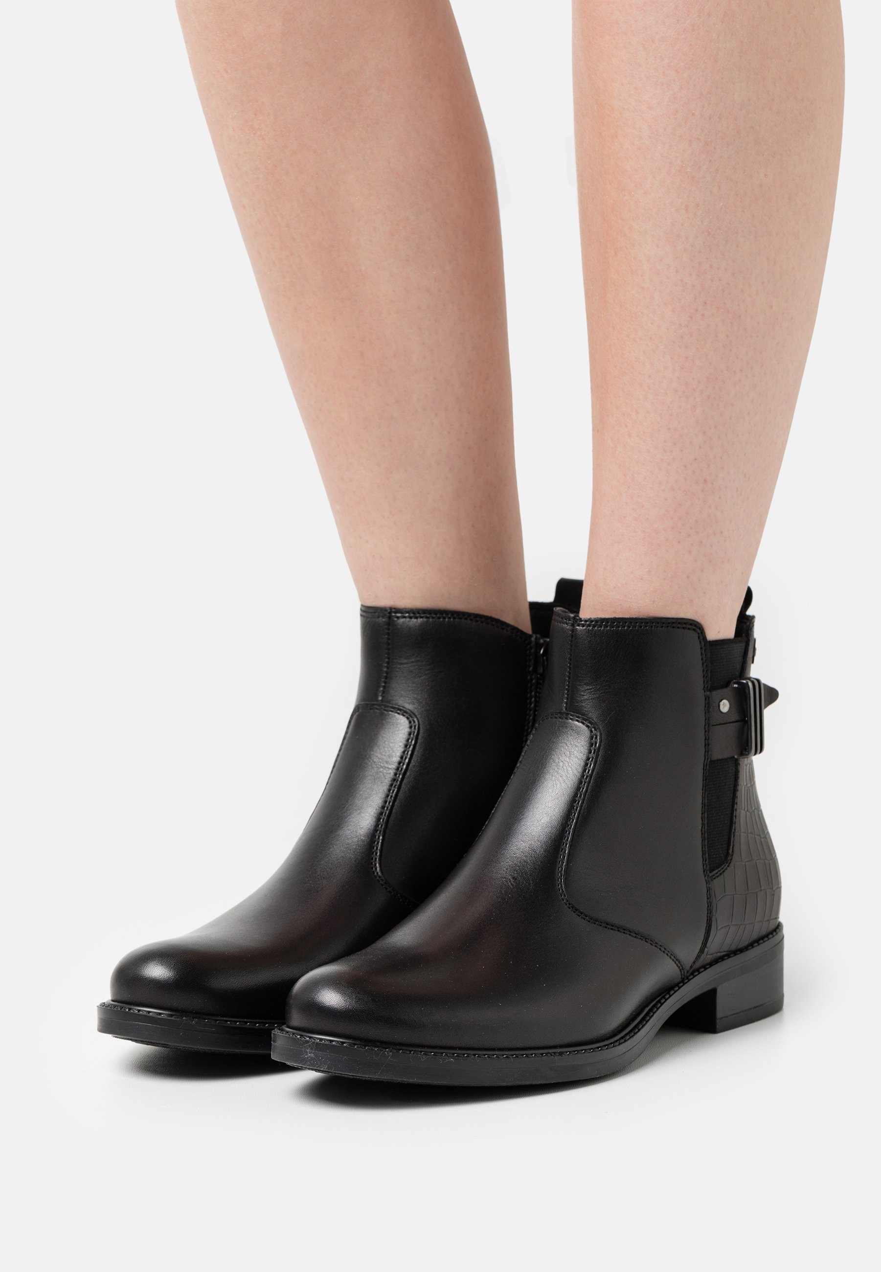 Tamaris Botines bajos - black/negro - Zalando.es