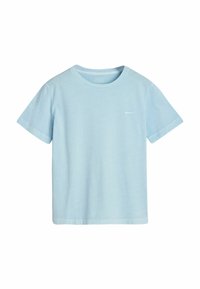 Lys blå kortærmet T-shirt lavet af blød bomuld. Har en rund halsudskæring og et lille trykt logo på brystet. Glat tekstur.
