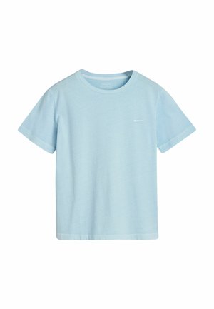 Lys blå kortærmet T-shirt lavet af blød bomuld. Har en rund halsudskæring og et lille trykt logo på brystet. Glat tekstur.