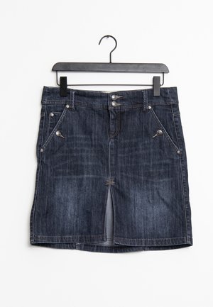 Spódnica dżinsowa w ciemnoniebieskim kolorze, z przednim rozporkiem, pięcioma kieszeniami oraz srebrnymi elementami, zapinana na dwa guziki w talii z szlufkami na pasek.