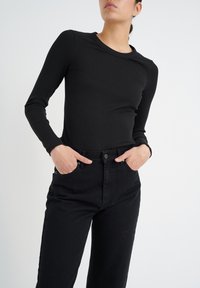 InWear KATELINIW JANIK - Vaqueros rectos - black