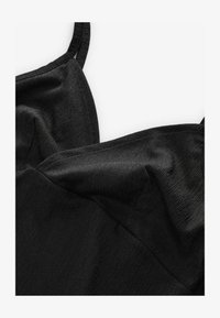 Non sélectionné, black