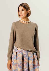 Rodier ROUND-NECK - Strickpullover - beige