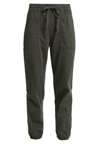 Olijfgroene, lichte katoenen broek met elastische tailleband en trekkoord, met twee zijzakken en taps toelopende boorden bij de enkels.