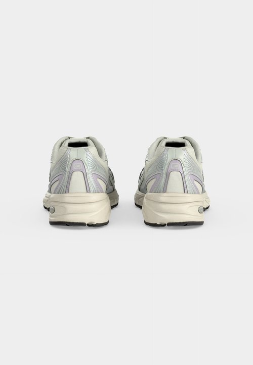 New Balance Sneaker — foto 4