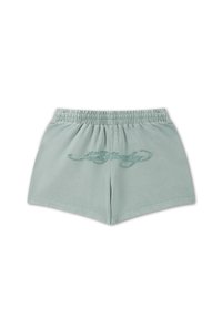 Shorts vert clair à taille élastique avec un logo brodé en cursive au dos, affichés à plat sur un fond blanc.
