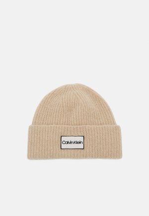 Calvin Klein BEANIE - Czapka