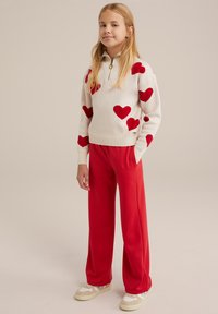 WE Fashion Auduma bikses - red