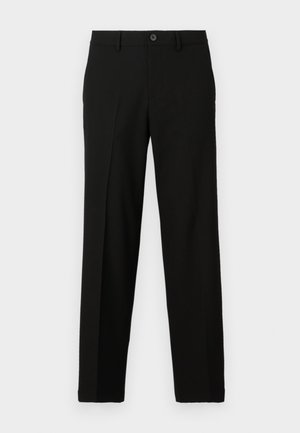 Juodi kelnių pagaminti iš lygaus audinio, su tiesiu kirpimu, mygtuko užsegimu ties juosmeniu ir be matomų raštų ar akcentų.