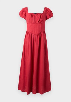 Crvena haljina do poda s napuhanim kratkim rukavima, kvadratnim izrezom, uskim korzetom i skupljenom suknjom.