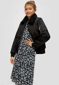 s.Oliver GEMUSTERTES - Jerseyjurk - schwarz