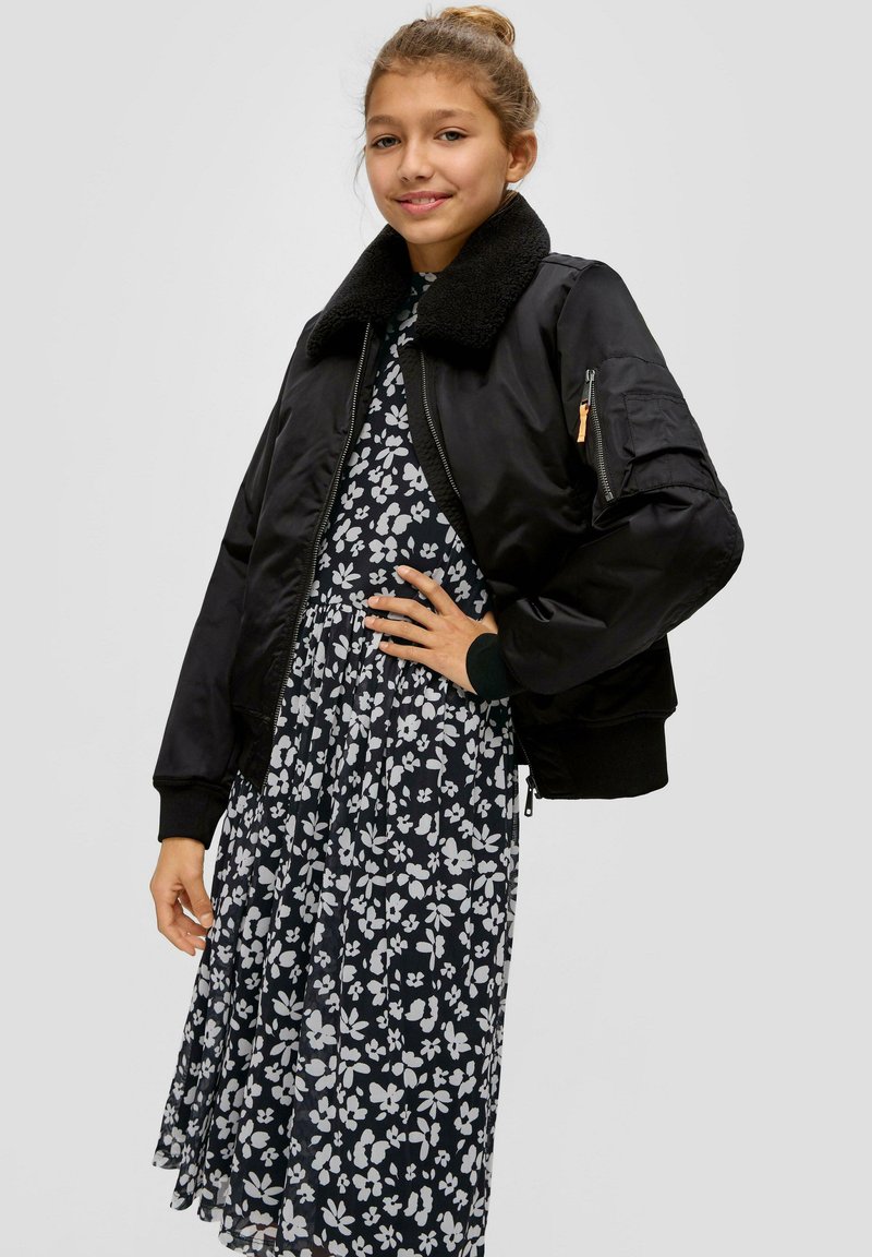 s.Oliver GEMUSTERTES - Jerseyjurk - schwarz