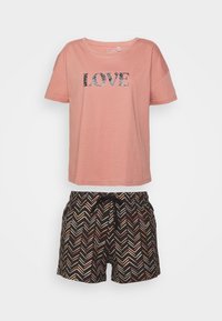 Unselected, burnt aprico