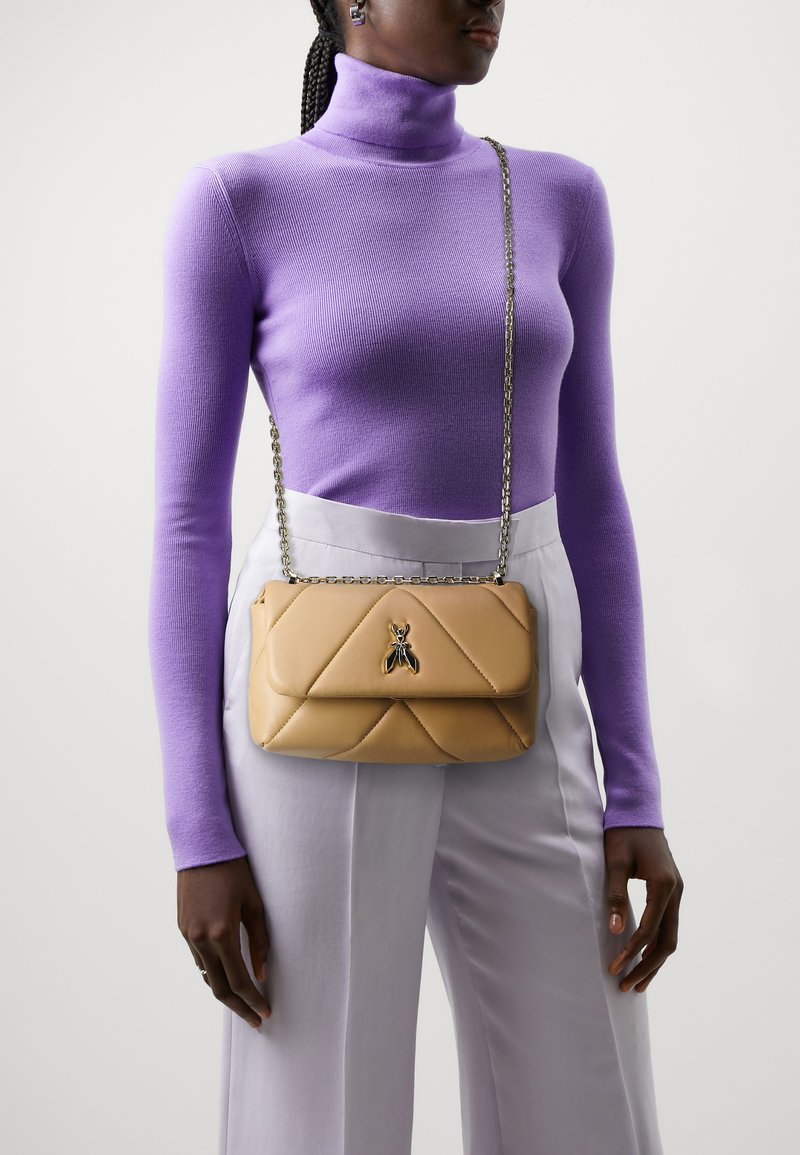 Patrizia Pepe BORSA BAG - Borsa a tracolla - pompei beige