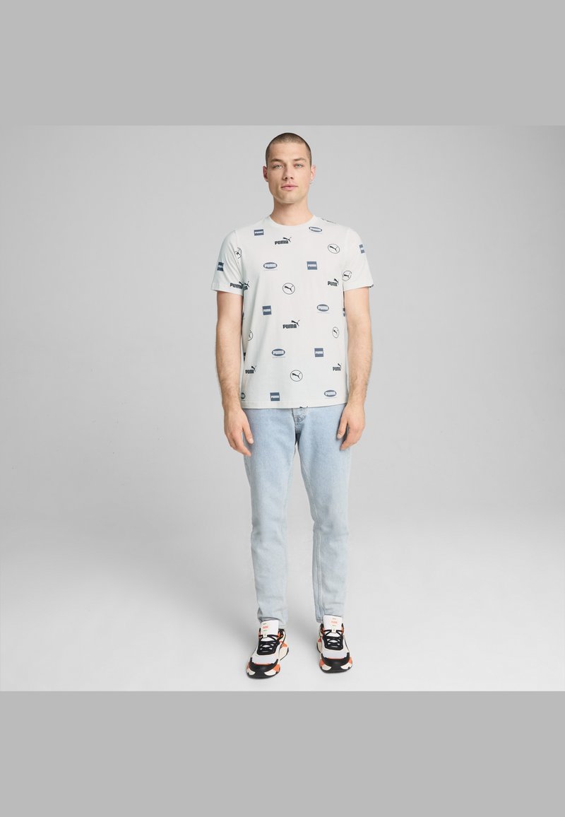 Puma POWER - Marškinėliai su spaudiniu - white