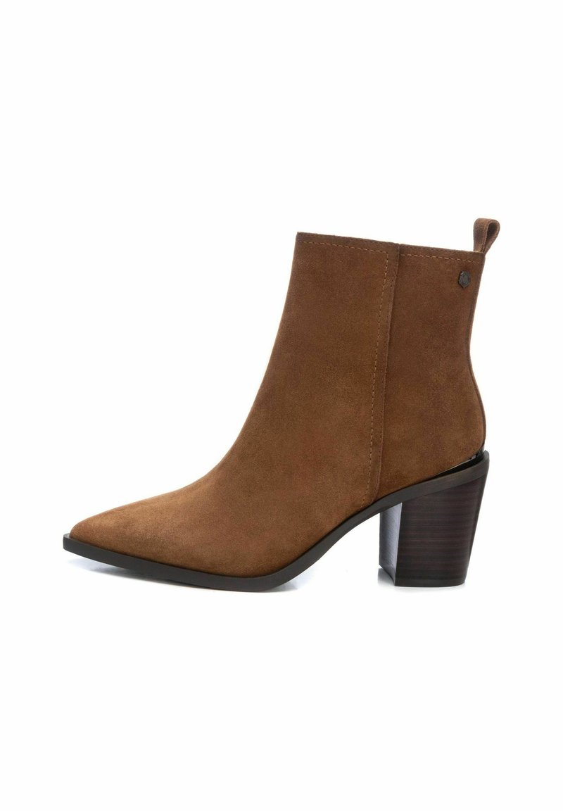 Escarpins à Talon Pointu En Denim Beige Avec Accents Cuir Camel - Taille 6.5B - Marque Medium