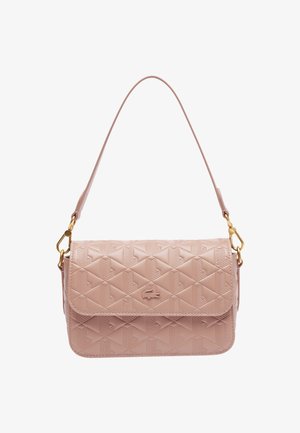 Borsa trapuntata color rosa pallido realizzata in materiale sintetico testurizzato con chiusura a patta e dettagli hardware dorati. Dotata di tracolla.