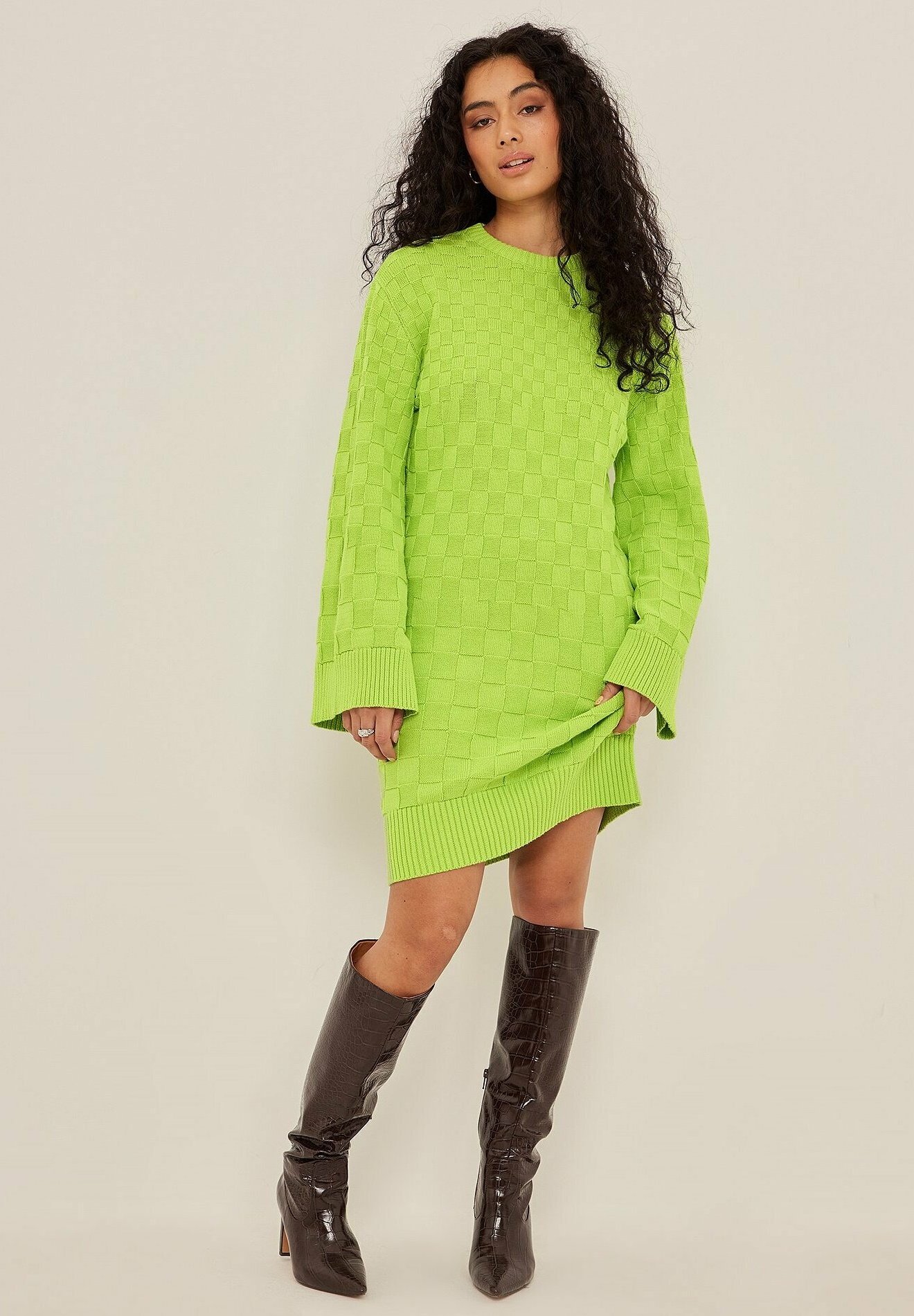 NA-KD Jumper dress - neon green 