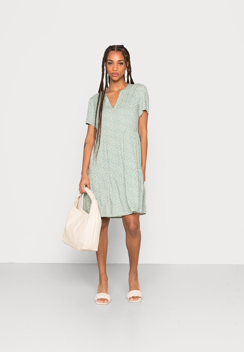 ONLY ONLZALLY LIFE THEA DRESS - Robe de jour - black/noir