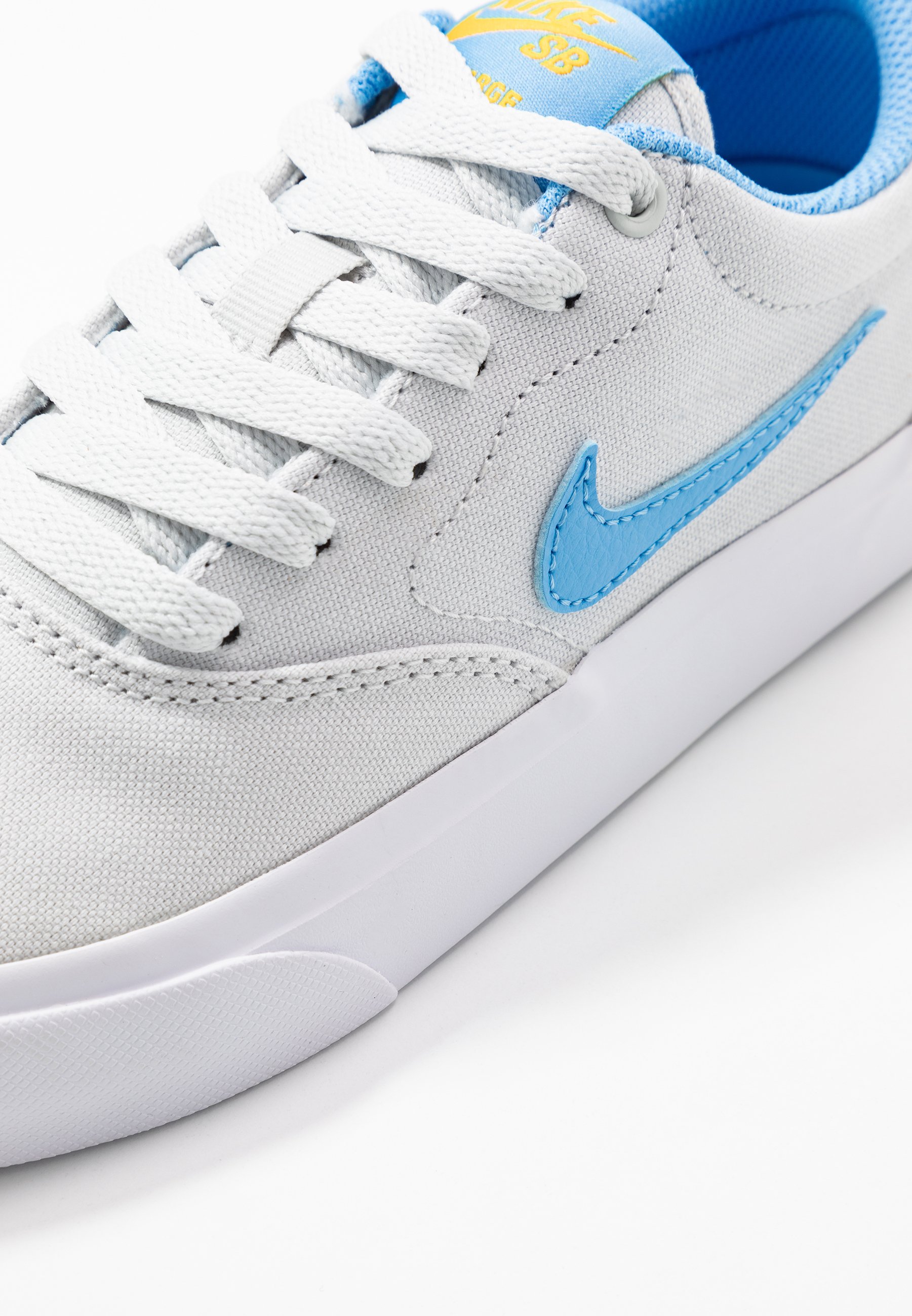 Nike SB CHARGE Joggesko photon dustuniversity blue Nike SB CHARGE Joggesko photon dustuniversity blue