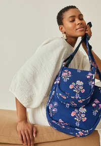 Cath Kidston MINI MESSENGER - Keresztpántos táska - navy floral bunches