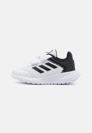 TENSAUR RUN 2.0 UNISEX - Neutrální běžecké boty - footwear white/core black