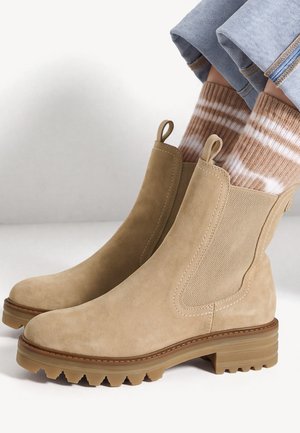 Tamaris, CHELSEA BOOT - Boots à talons - beige