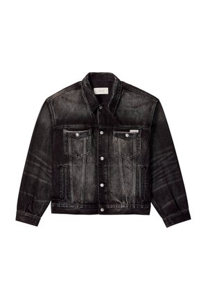 Schwarze Jeansjacke mit verblasstem Finish, Knopfverschluss, zwei Brusttaschen und strukturiertem Kragen. Mit silberfarbenen Akzenten versehen.