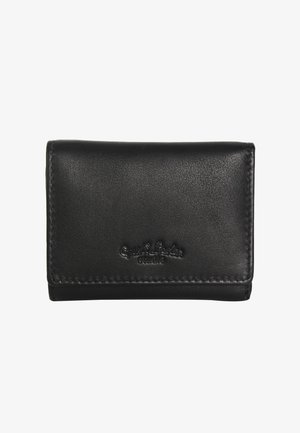 Musta nahkalompakko, jossa on teksturoitu pinta, ommeltu reuna ja kohokuvioitu logo edessä. Kompakti, suorakulmainen muotoilu.