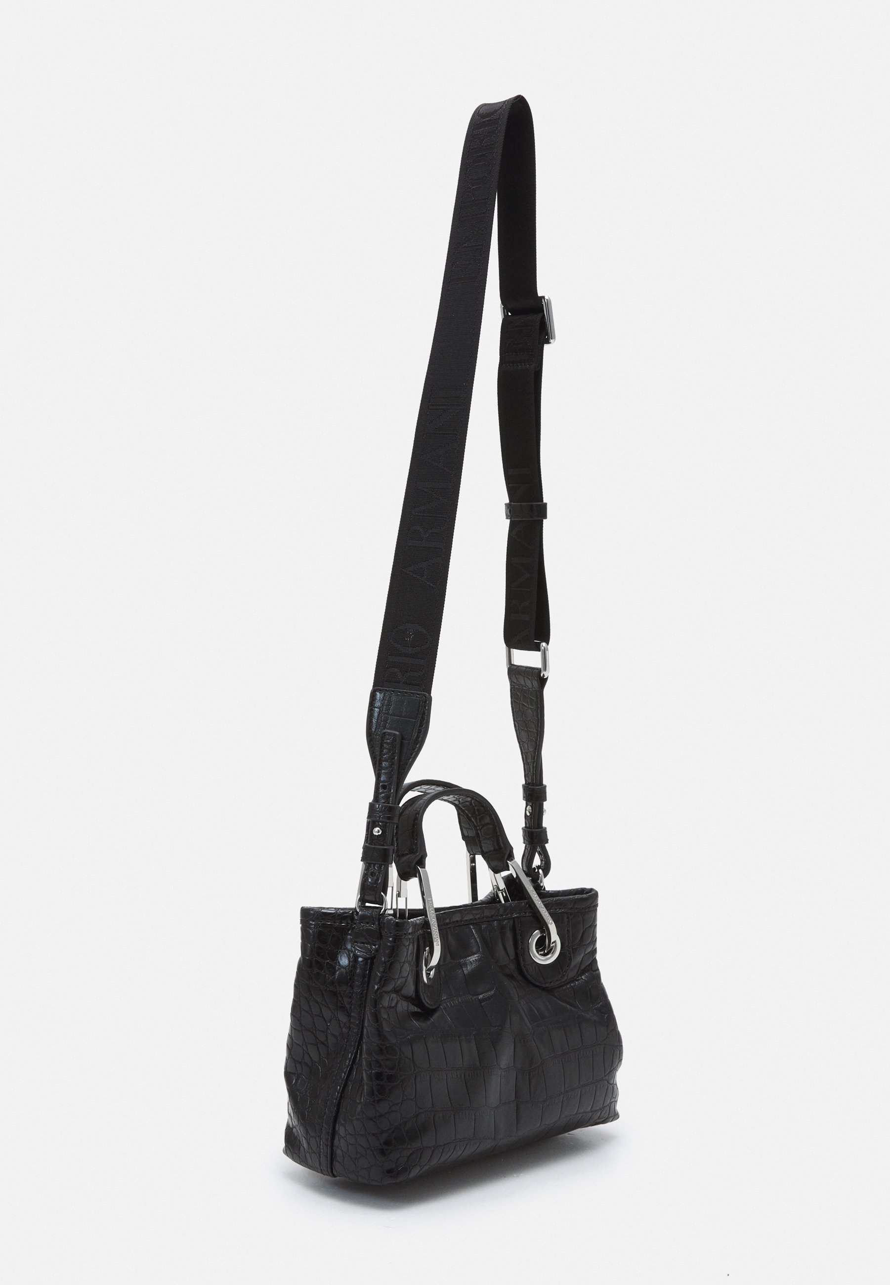 armani xs