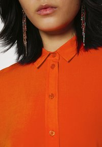 Samsøe Samsøe MAJAN SHIRT - Blusa com botões - spicy orange